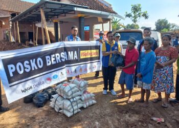 Posko Bersama #SalingJaga Mendistribusikan Bantuan Bagi Warga Korban Banjir di Pati